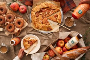 Starbucks Drinks, Apples, and Pies